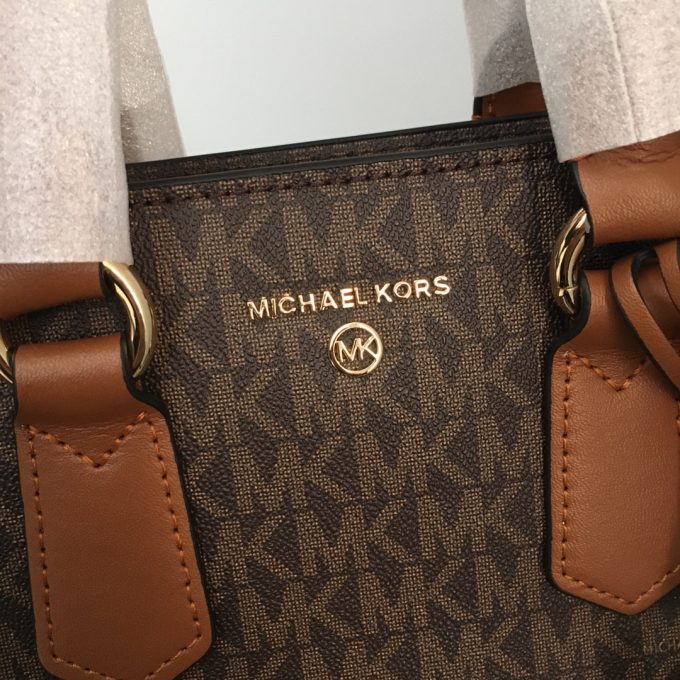 MK Kris tote bag size : 24×18×10cm - Image 9