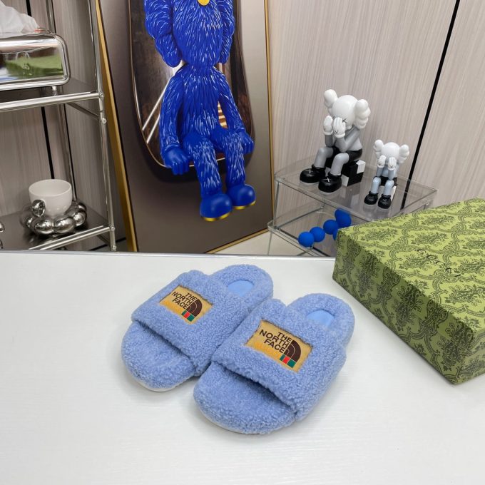 Trendy Co-Branded Wool Slippers - Image 13