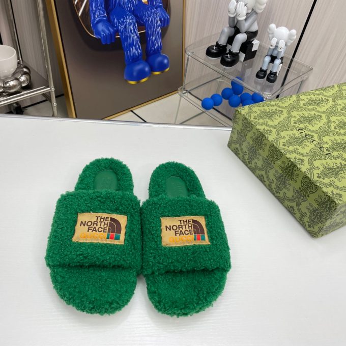 Trendy Co-Branded Wool Slippers - Image 6