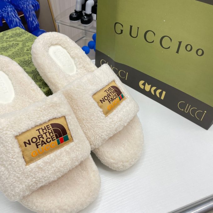 Trendy Co-Branded Wool Slippers - Image 2