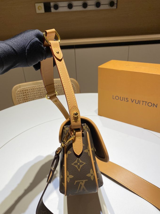 Louis new arrival 2024 bag size: 22x14x8 cm - Image 3