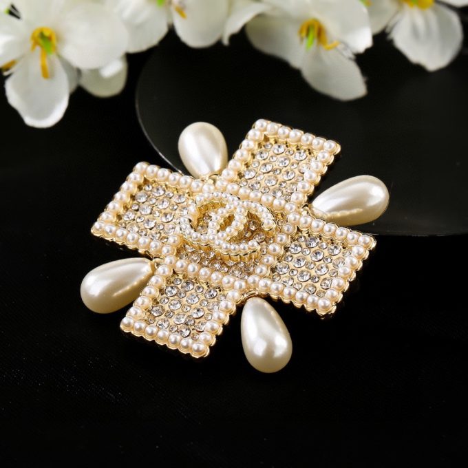 Cc brooch 0079 - Image 5