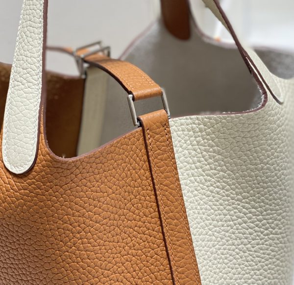 Her new arrival picotin togo leather size: 18 cm