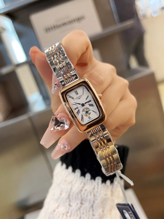 LONG new arrival women watches - Image 14
