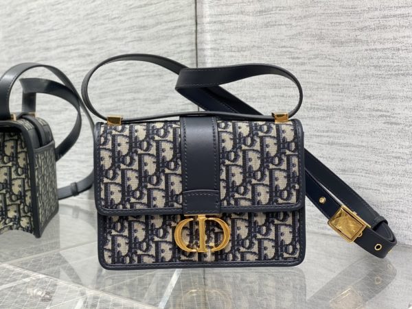 𝗗 𝗠𝗼𝗻𝘁𝗮𝗶𝗴𝗻𝗲 bag 01