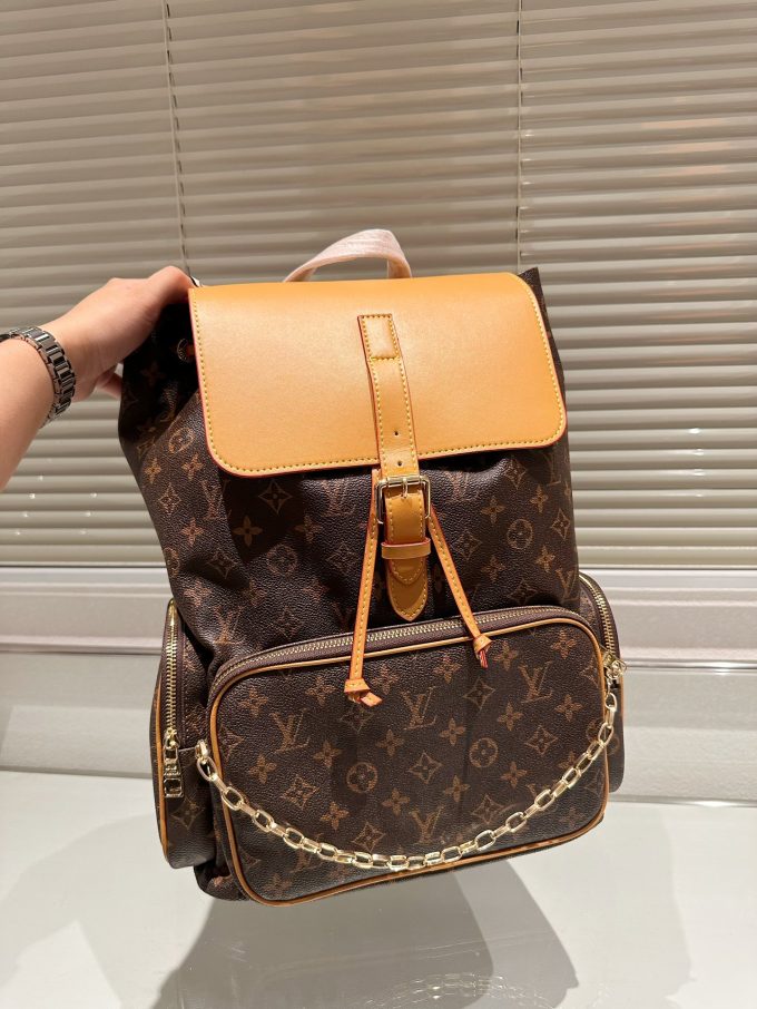 Louis Petite Malle Monogram backpack bag size : 37*45 cm - Image 11