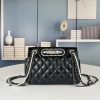 cc 23A new arrival Pearl bag size: 25x17x7 cm