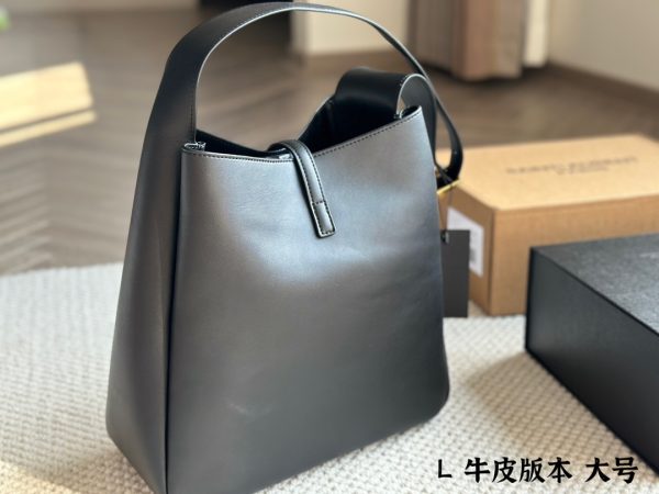 Y rose hobo new arrival bag size: 31*34cm