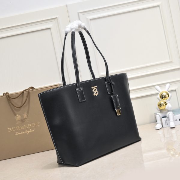 Bb new arrival tote bag size:34 *14* 28cm