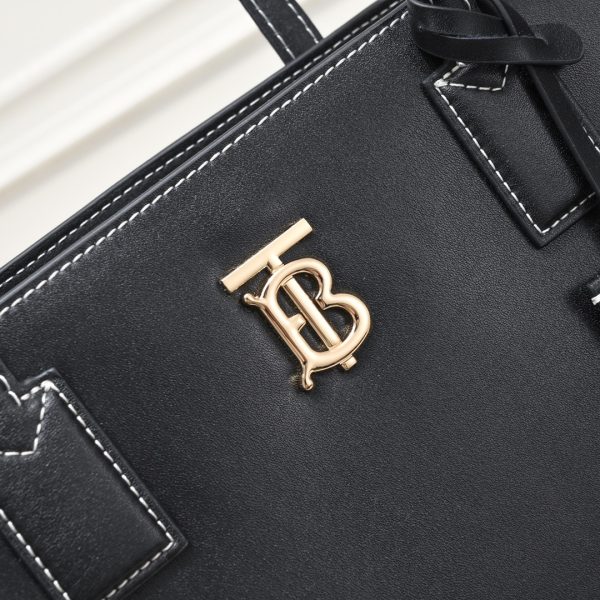 Bb new arrival tote bag size:34 *14* 28cm