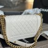 CC  leboy20ss 25*15cm Caviar leather