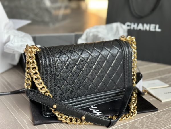 CC  leboy20ss 25*15cm Caviar leather