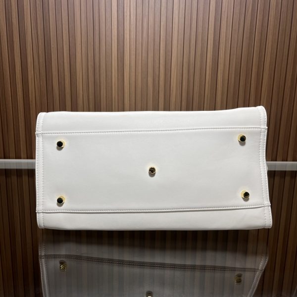 CC leather tote bag black/white size: 36.5/32/15 cm