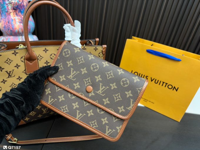 Louis new arrival tote bag size: 35* 27cm - Image 11