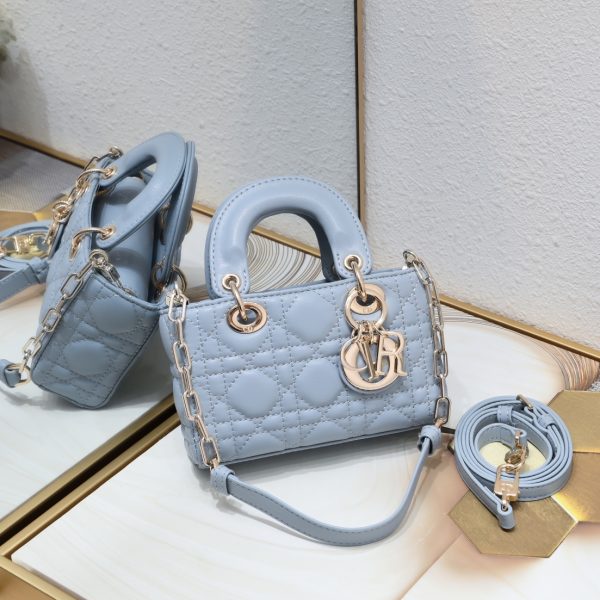 D new arrival D-Joy tote lady bag size；16*5.5*10 cm