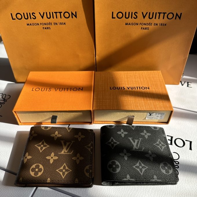 Louis MULTIPLE new arrival men's wallet - Image 4