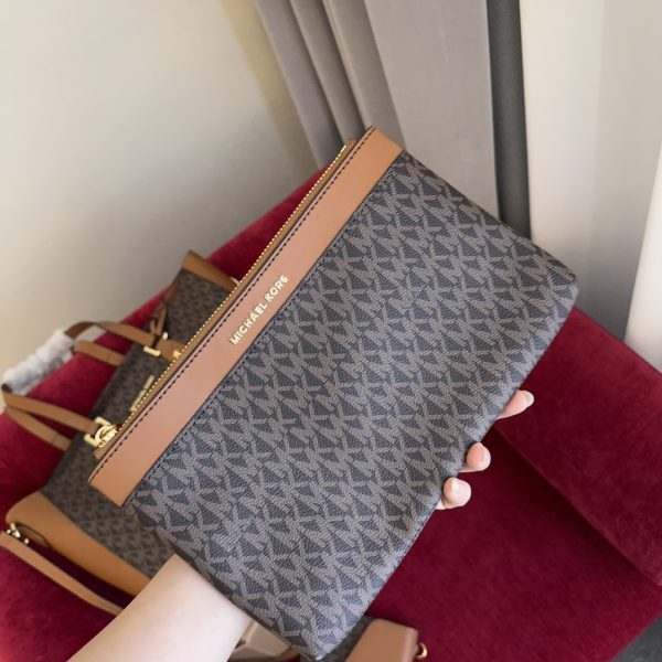 MK new arrival tote bag size : 30 cm