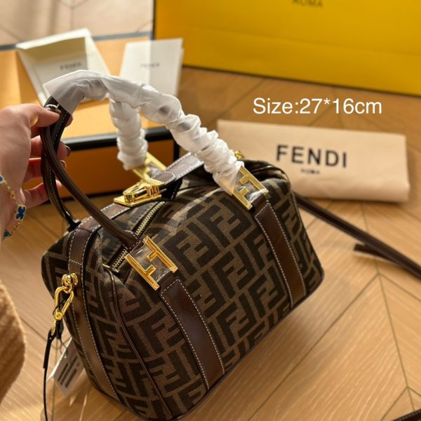 Fen Baguette new arrival bag size ; 27* 16 cm