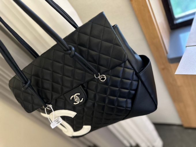 cc new arrival tote bag size: 36 * 30 cm - Image 4
