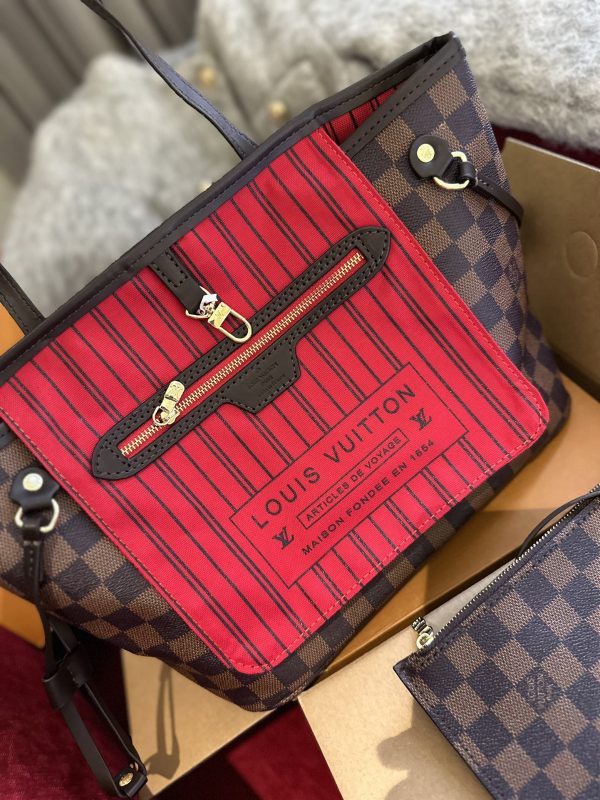 Louis neverfull new arrival small size : 29 cm