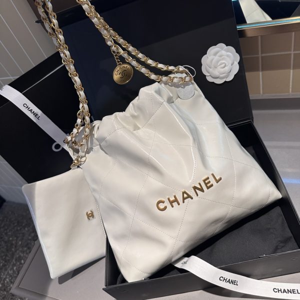 CC 23A 22BAG women bag size : 35 cm