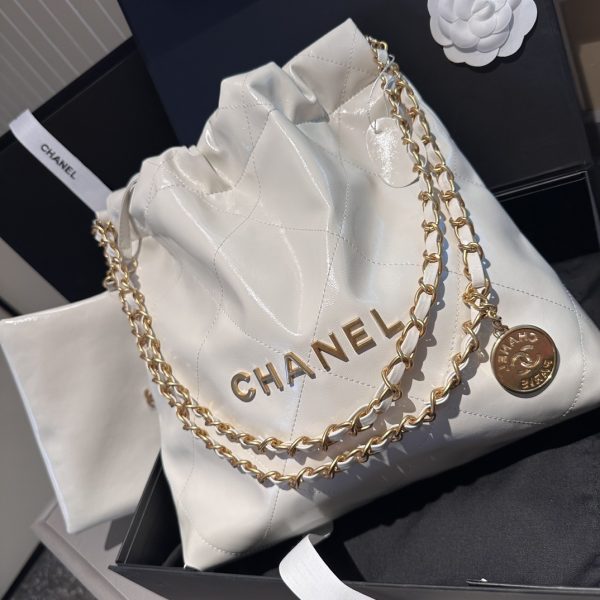 CC 23A 22BAG women bag size : 35 cm