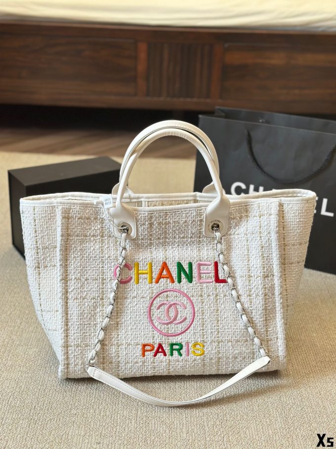 cc new arrival tote bag size : 37*32 cm - Image 2