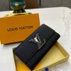 L Capucines men wallet size：20*11*2.5 cm
