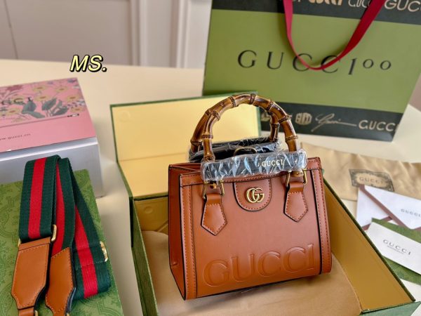 GG Diana tote bag size: 20??16 cm
