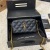 Y GABY BECKY bag size : 20 13cm