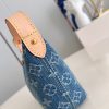 Louis Hills Pochette Monogram Denim size;20.5 x 6 x 16 cm