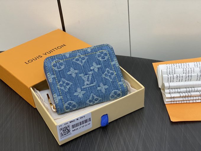 Louis new arrival Zippy Monogram denim wallet size: 11*8.5*2cm - Image 4