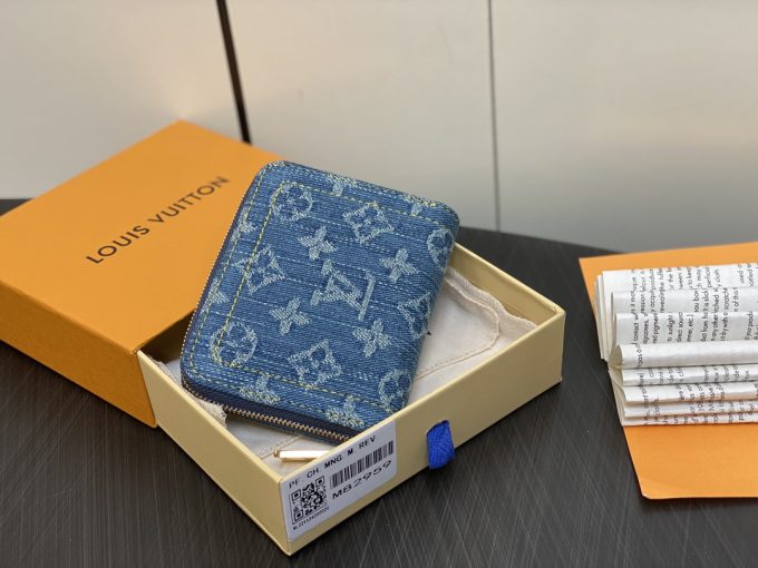 Louis new arrival Zippy Monogram denim wallet size: 11*8.5*2cm - Image 5