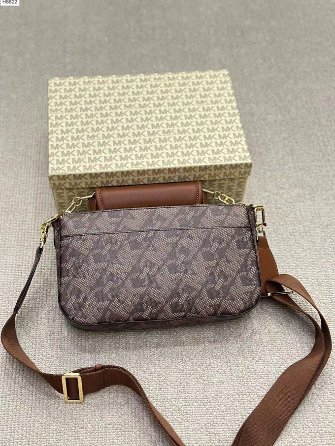 MK Parker Empire Logo bag size : 25 15cm - Image 9