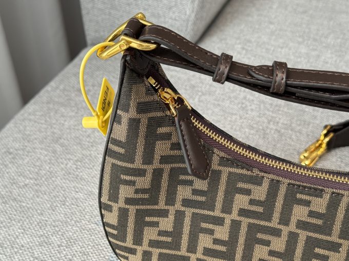 Fen new arrival bag size：28*16cm - Image 6