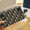 D new arrival woc crossbody bag size: 20*10 cm