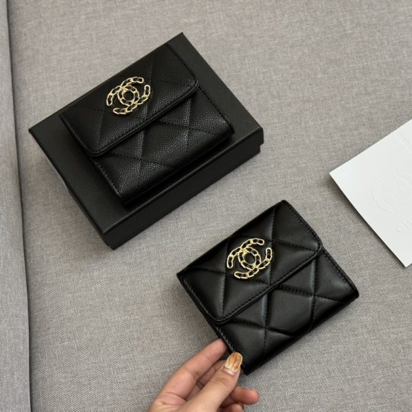 CC new arrival wallet size : 11.5*10cm