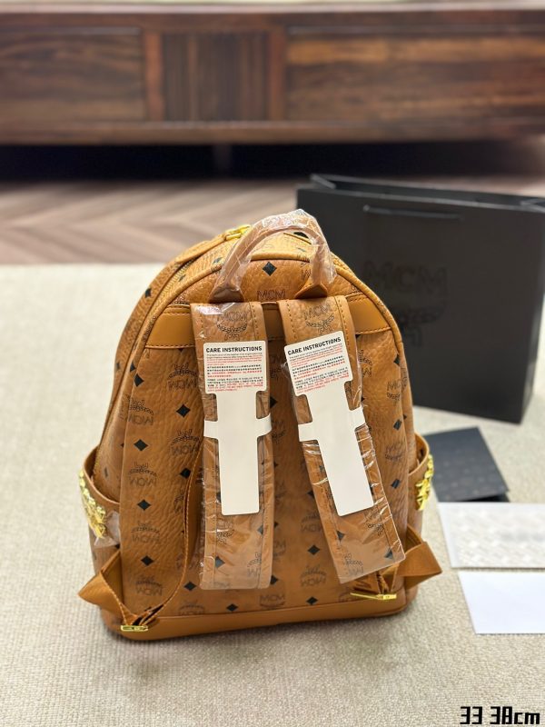 MC new arrival backpack size : 33 * 38cm