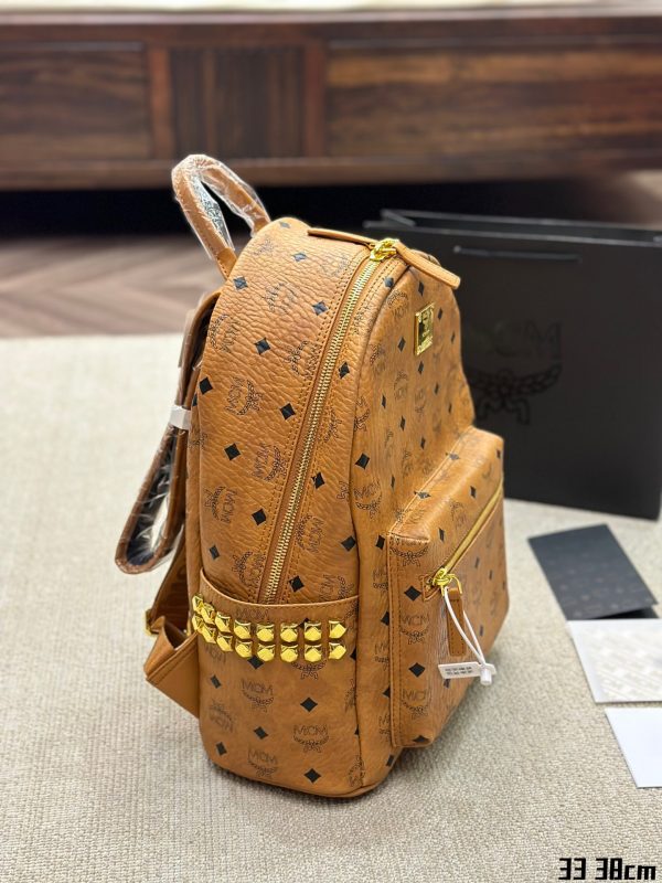 MC new arrival backpack size : 33 * 38cm