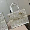 D book tote bag new arrival