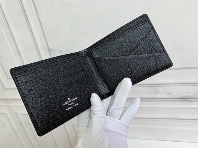 Louis new arrival wallets card holder size : 11-9cm - Image 6