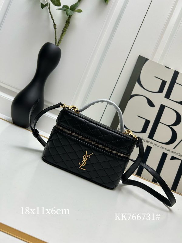 Y Mini Gaby Saint 2024 Mini Gaby size: 18×11×6.5 cm