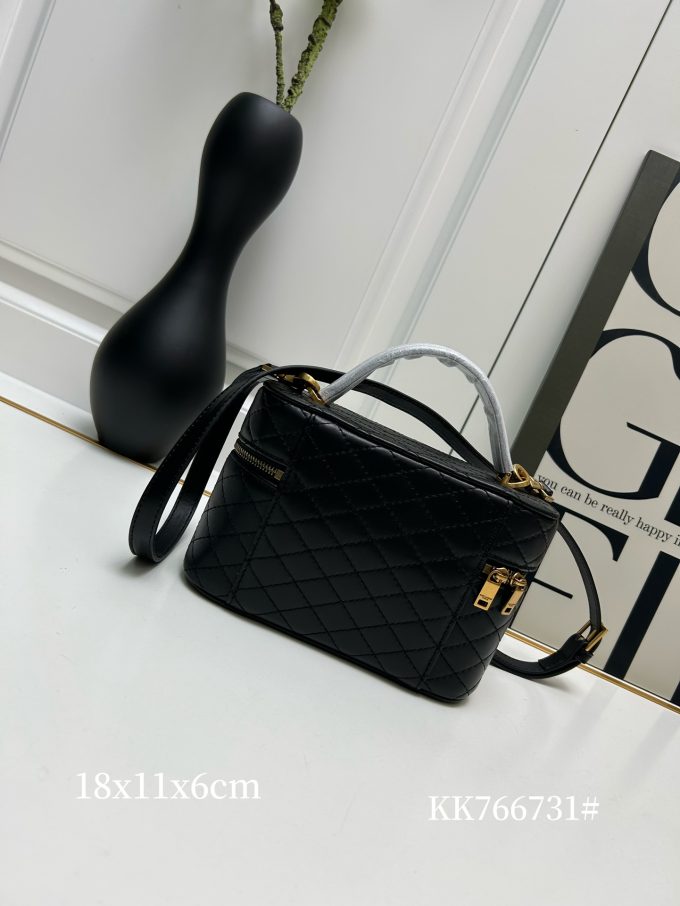 Y Mini Gaby Saint 2024 Mini Gaby size: 18??11??6.5 cm - Image 4