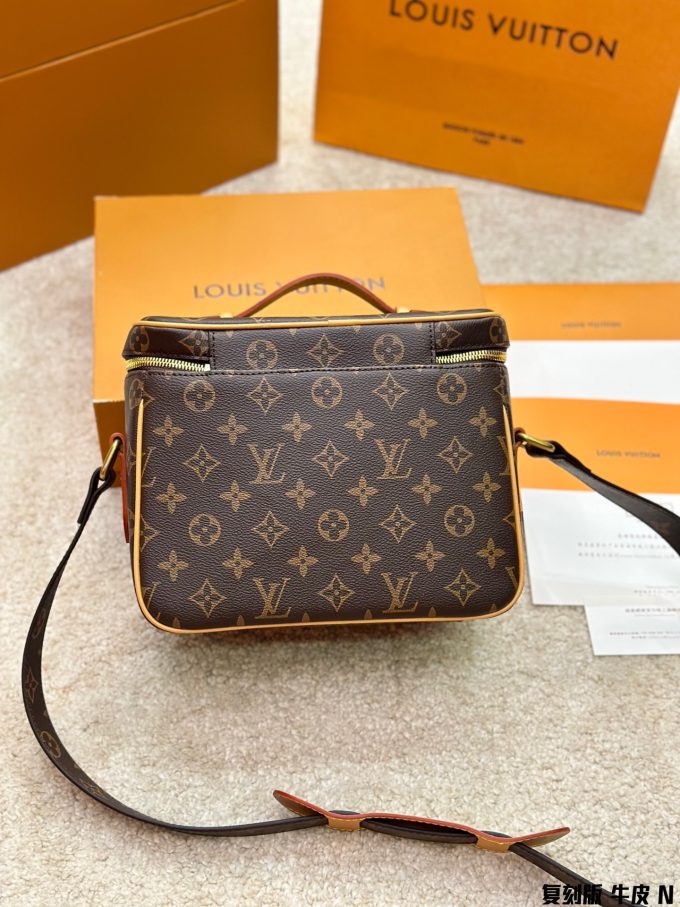 Louis vintage new arrival bag size :24cm - Image 4