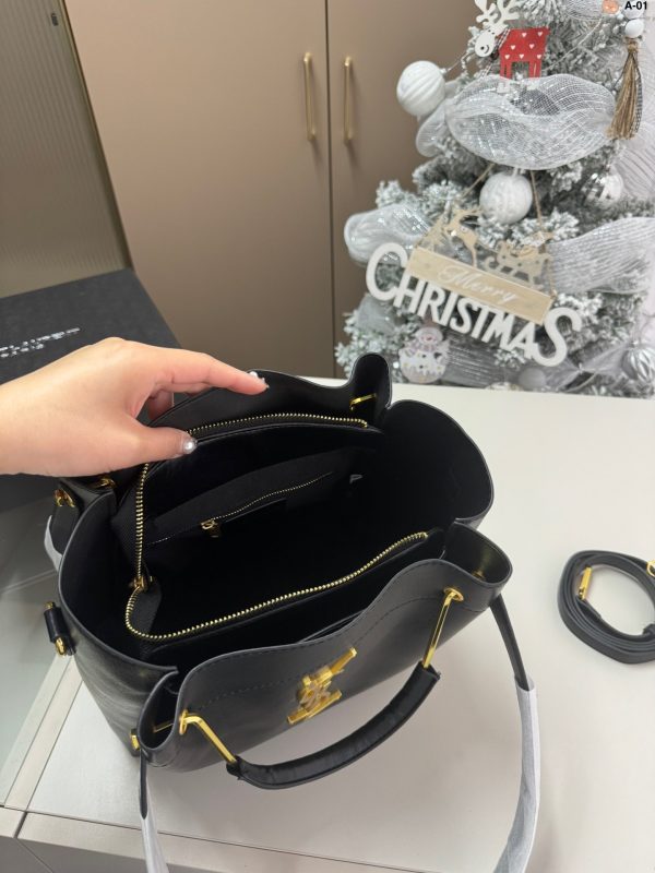 Y new arrival tote bag size: 26*12*27 cm