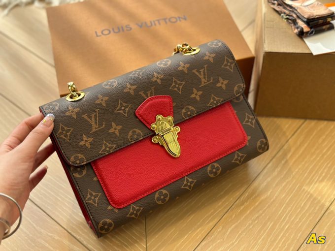 Louis VICTOIRE new arrival bag size: 26*15cm - Image 7