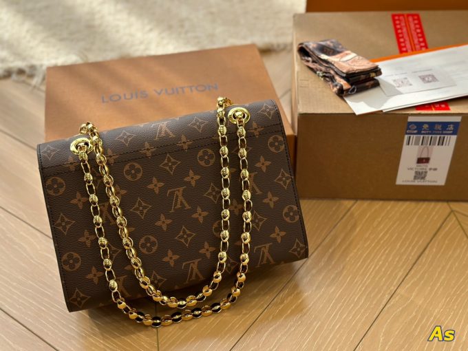 Louis VICTOIRE new arrival bag size: 26*15cm - Image 11