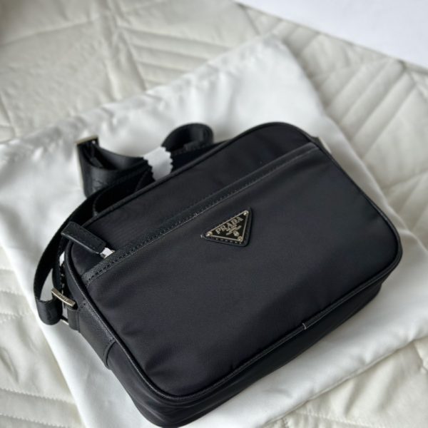 Pra new arrival men and women bag size : 24*15cm