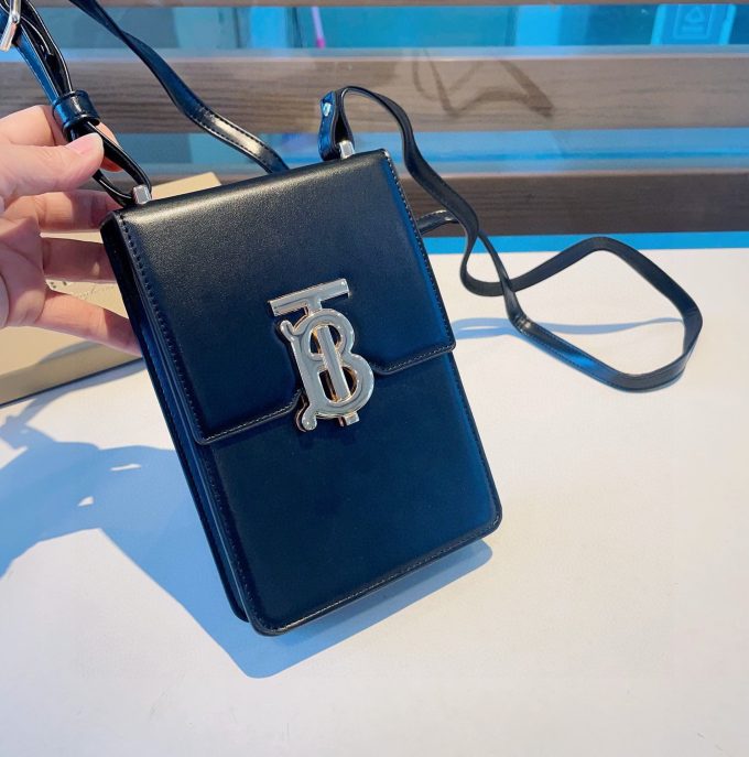 Bur new arrival phone bag (gold logo ) - Image 8