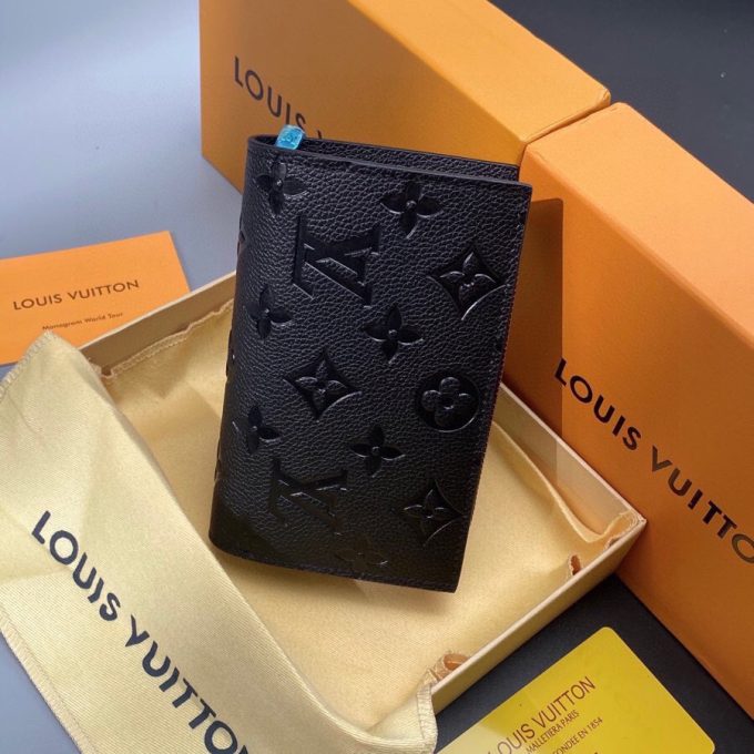 Louis new arrival wallets size : 13.5*9.5*3.5 cm - Image 4